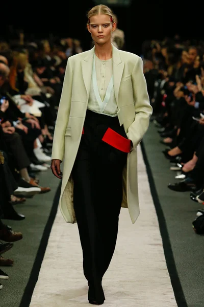 Look 6